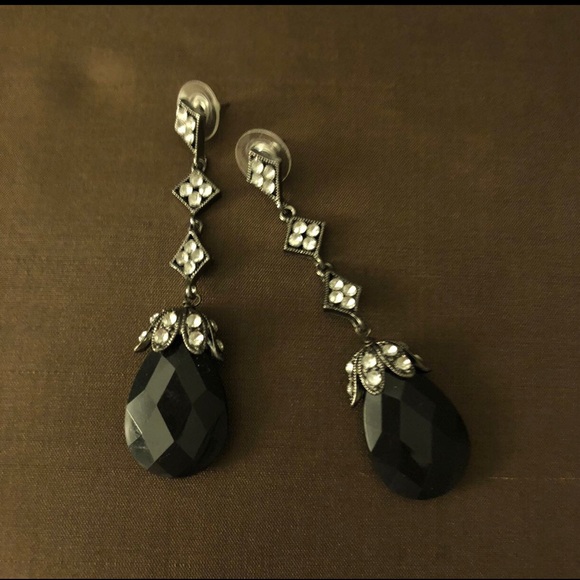 Dangle Black Earrings - 2 pairs - Picture 7 of 13